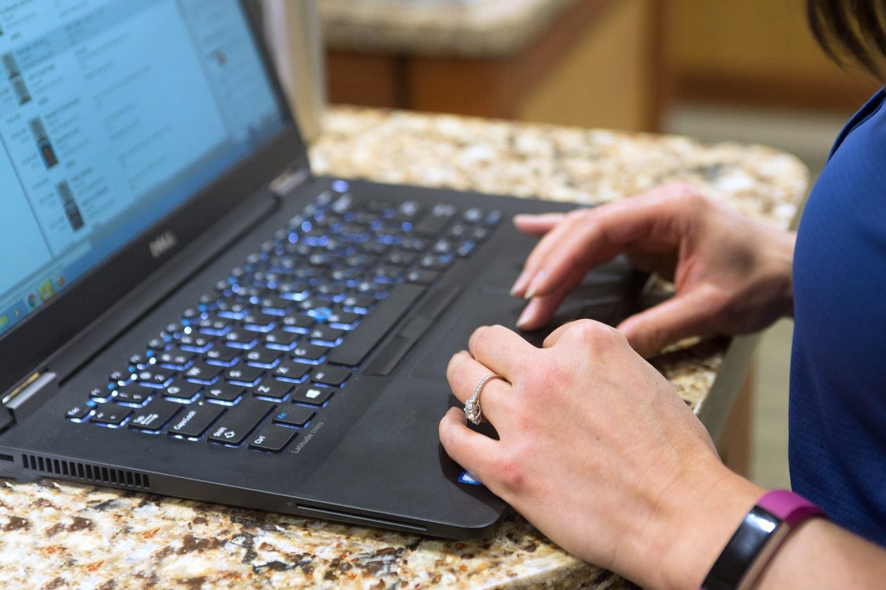 Laptop