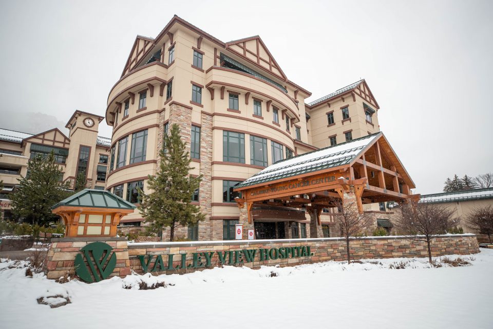 Exterior of Valley View hospital in the snow